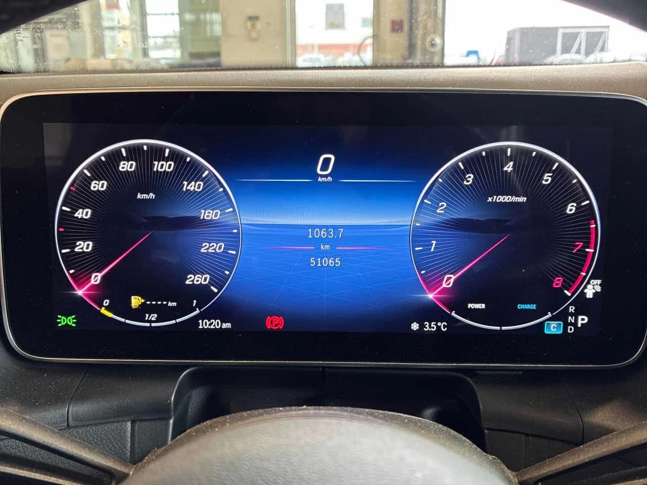 Mercedes-Benz GLC 300 4MATIC* DISTRONIC* 360КАМЕРИ* , снимка 8 - Автомобили и джипове - 54162106