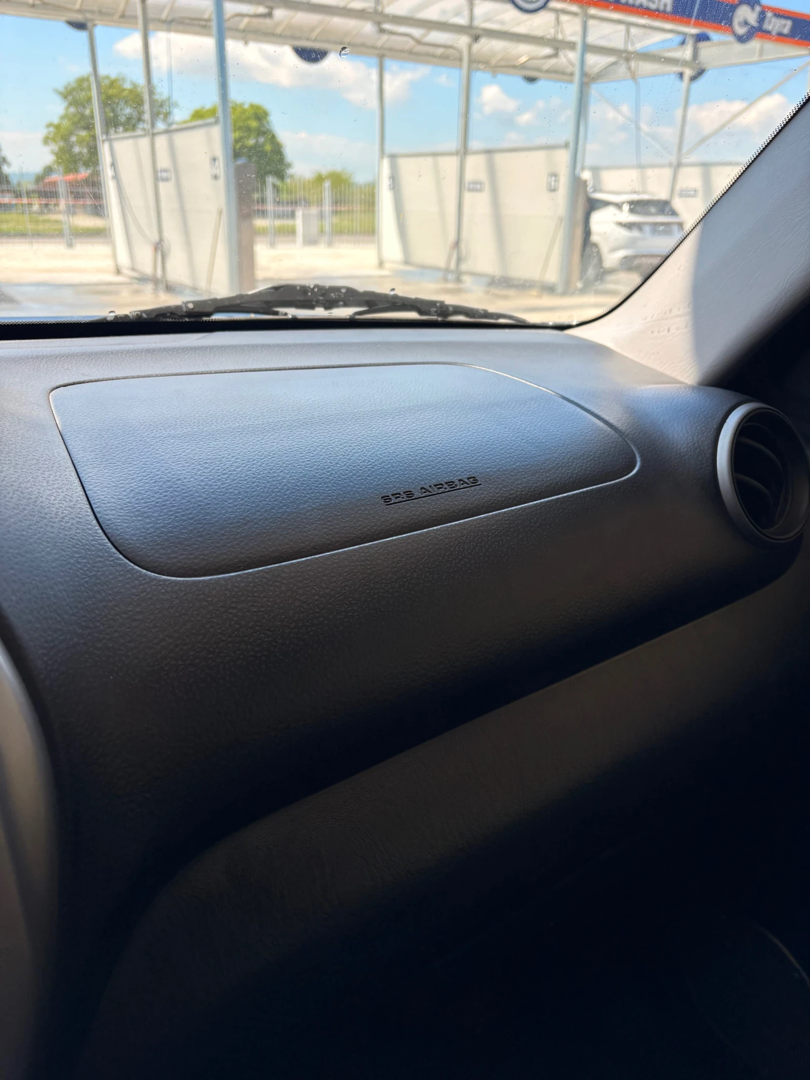 Toyota Rav4 2.0 D4D, снимка 4 - Автомобили и джипове - 54656349