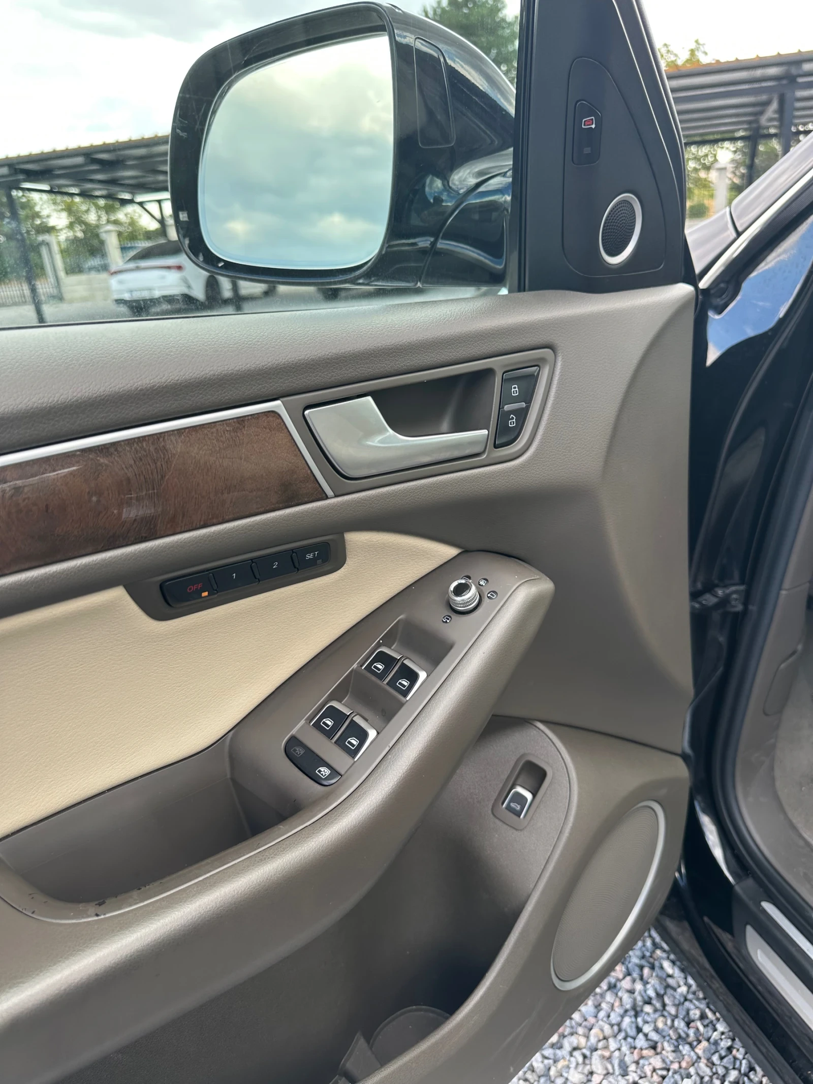 Audi Q5 S LINE камера ел пакет , снимка 11 - Автомобили и джипове - 54861249