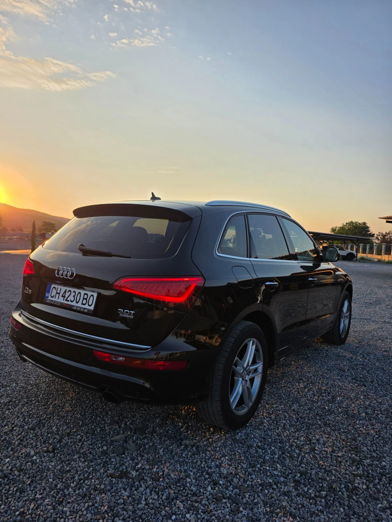 Audi Q5 S LINE, снимка 3 - Автомобили и джипове - 54861249