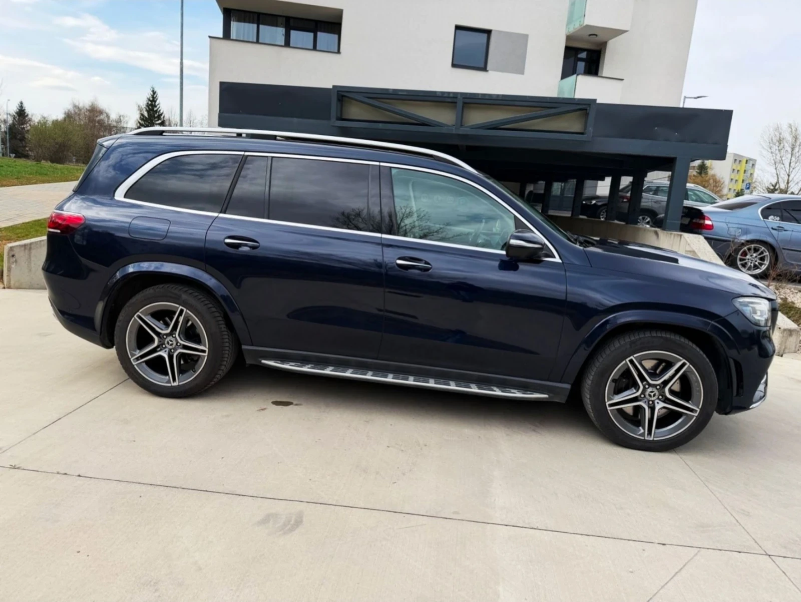 Mercedes-Benz GLS 400 ОЧАКВАН ВНОС Mercedes GLS400d AMGLine360BURMPANORA, снимка 3 - Автомобили и джипове - 54959454