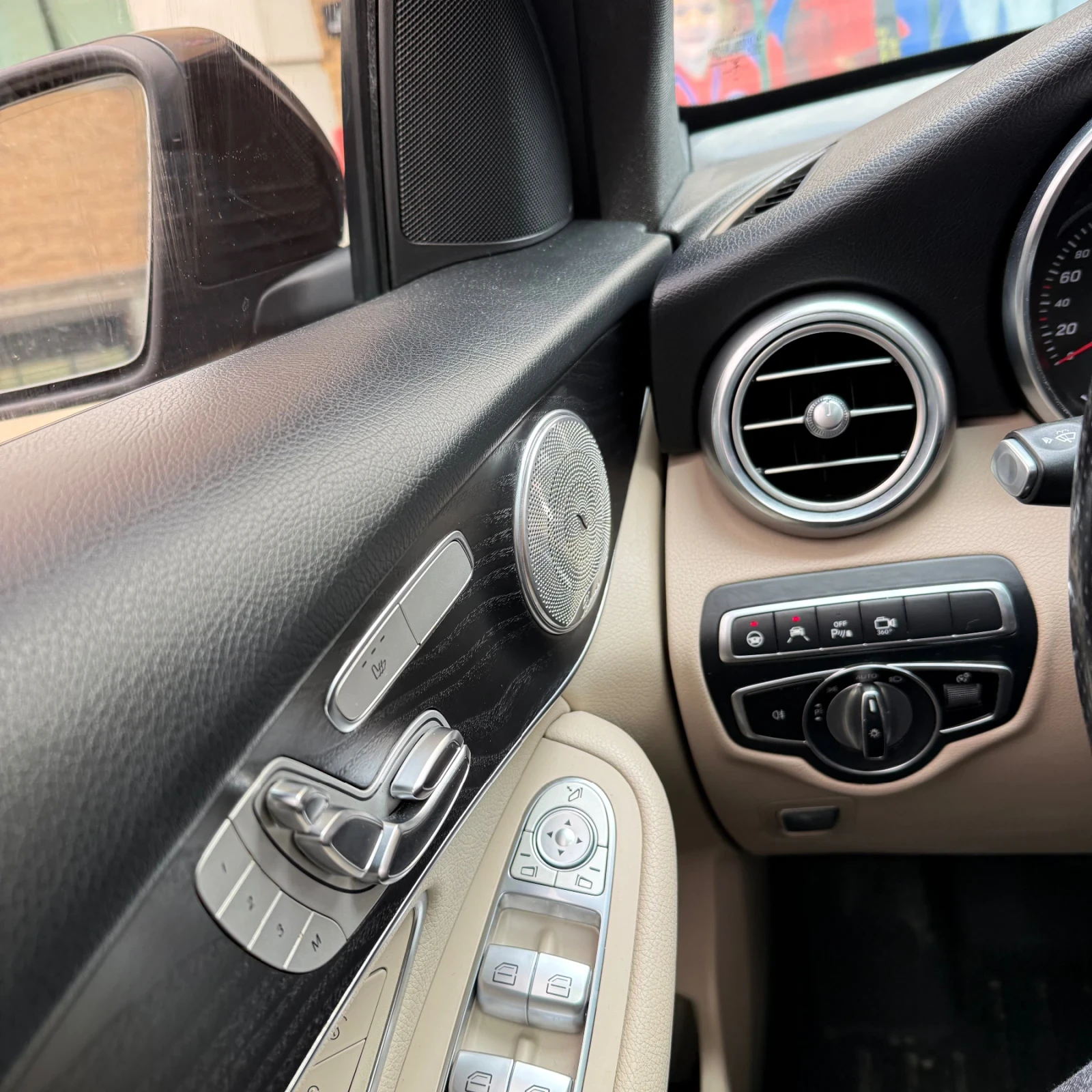 Mercedes-Benz GLC 300 2019-AMG Premium-Technology пакет, Black Line , снимка 8 - Автомобили и джипове - 55534897
