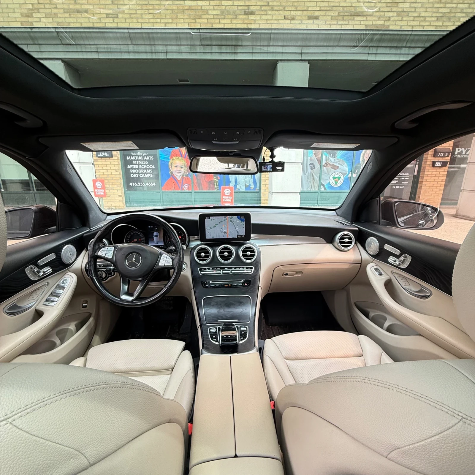 Mercedes-Benz GLC 300 2019-AMG Premium-Technology пакет, Black Line , снимка 10 - Автомобили и джипове - 55534897