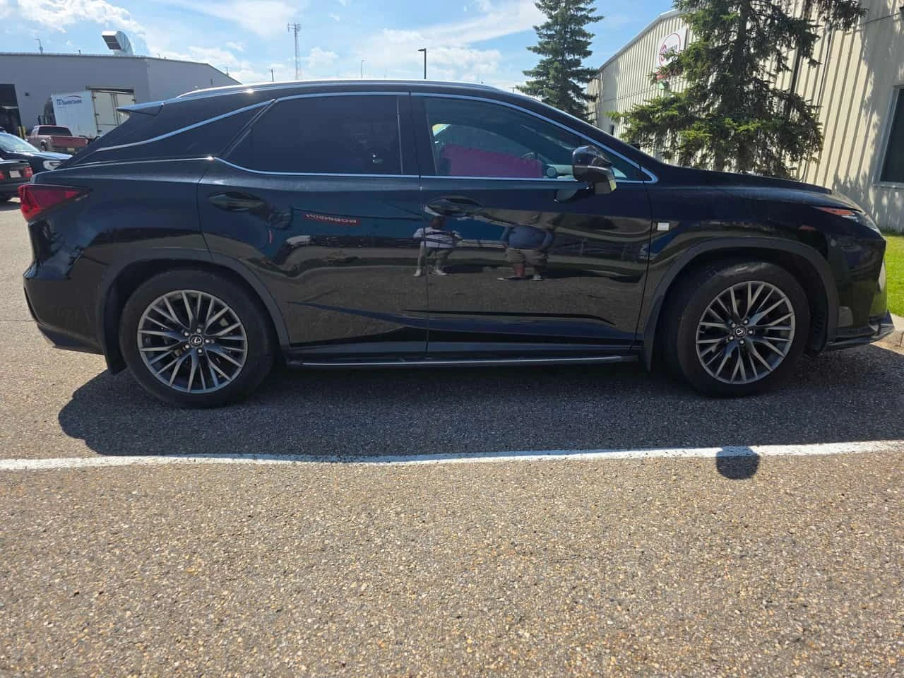 Lexus RX 350 * AWD 4dr * АВТОКРЕДИТ БЕЗ ПЪРВОНАЧАЛНА ВНОСКА* , снимка 3 - Автомобили и джипове - 55230384