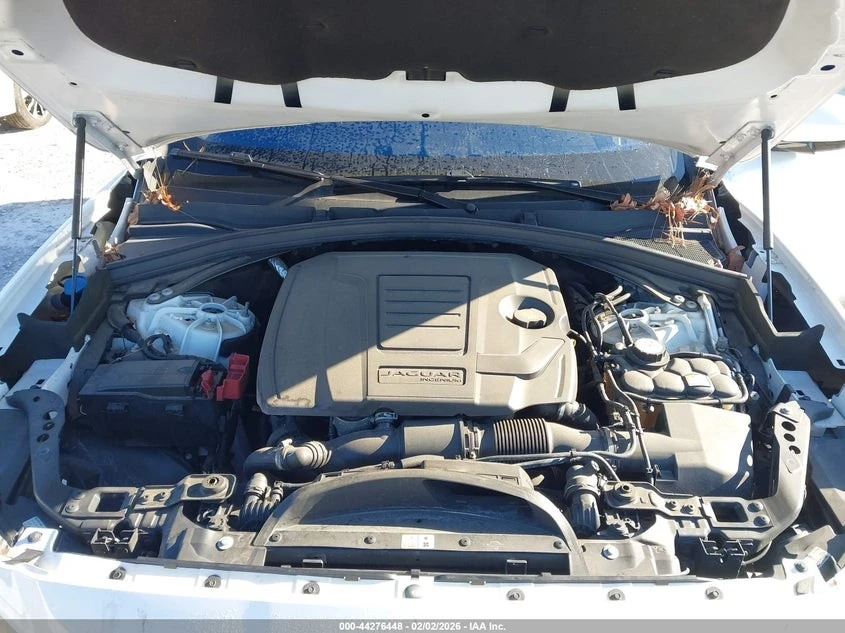 Jaguar F-PACE * Prestige* Awd* ПАНО* KEYLESS* Camera* ПОДГРЕВ* , снимка 9 - Автомобили и джипове - 55434006