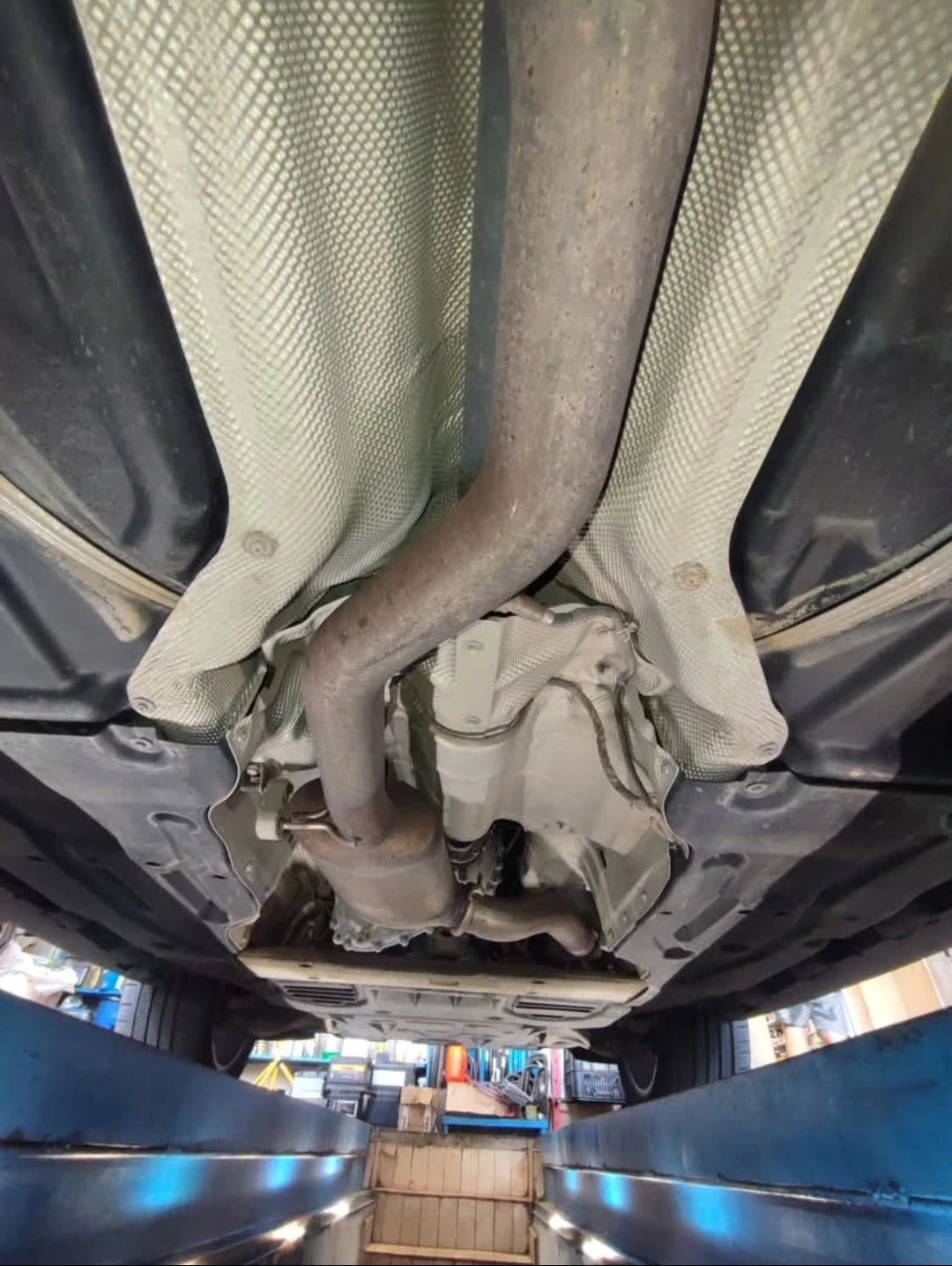 Mercedes-Benz GL 350, снимка 11 - Автомобили и джипове - 56450293