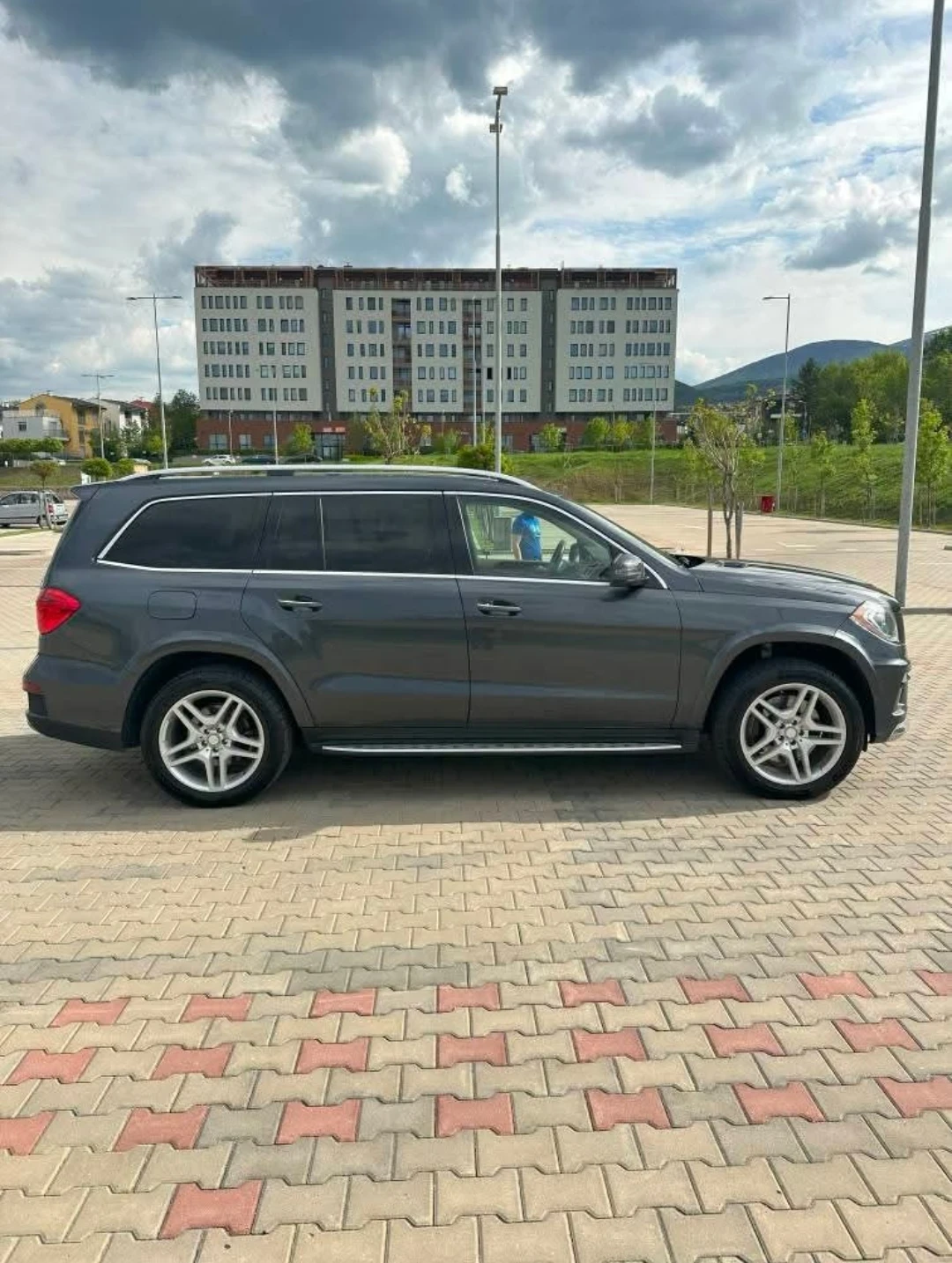 Mercedes-Benz GL 350, снимка 3 - Автомобили и джипове - 56450293