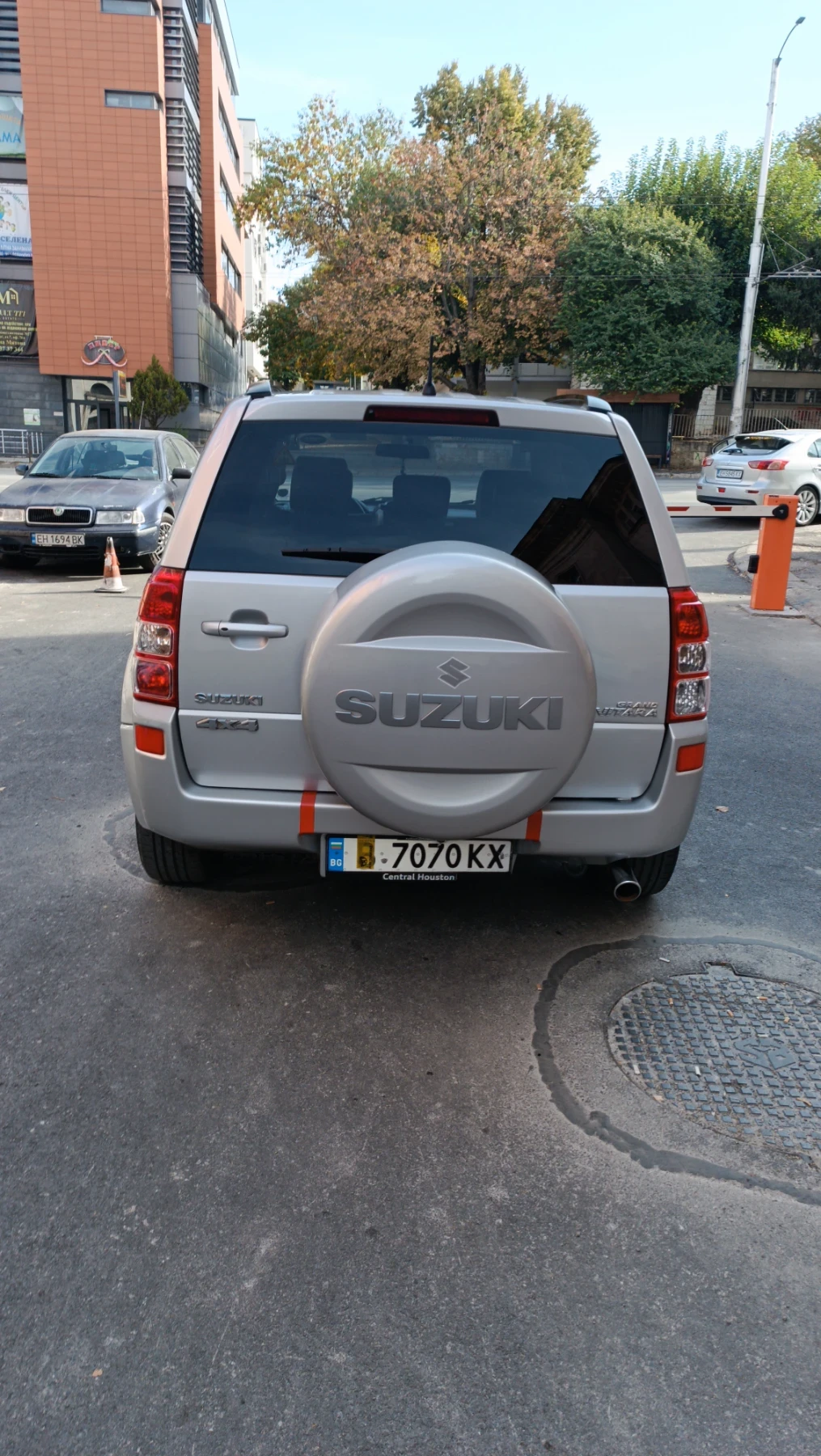 Suzuki Grand vitara Газ бензин, снимка 2 - Автомобили и джипове - 56643088