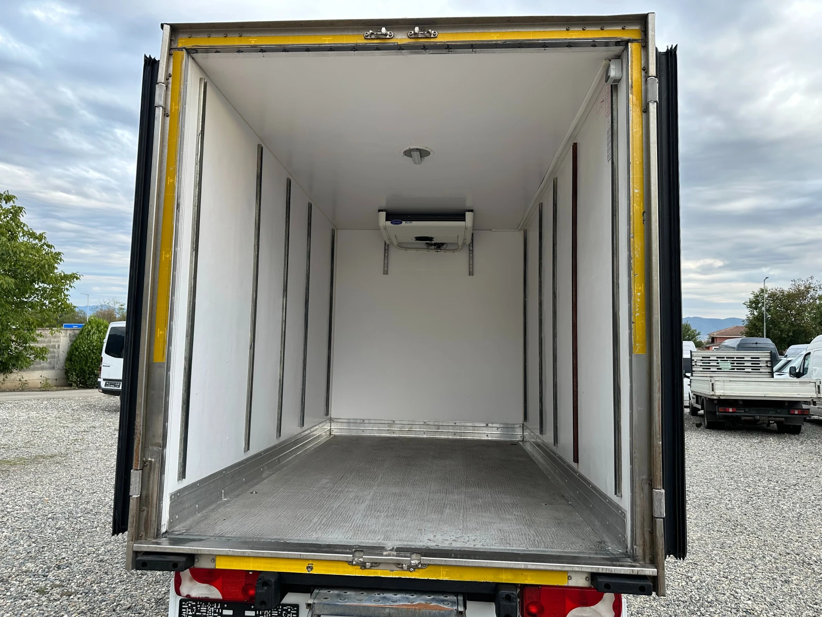 Mercedes-Benz Sprinter 316 ХЛАДИЛЕН / ТОК / КЛИМА - изображение 9