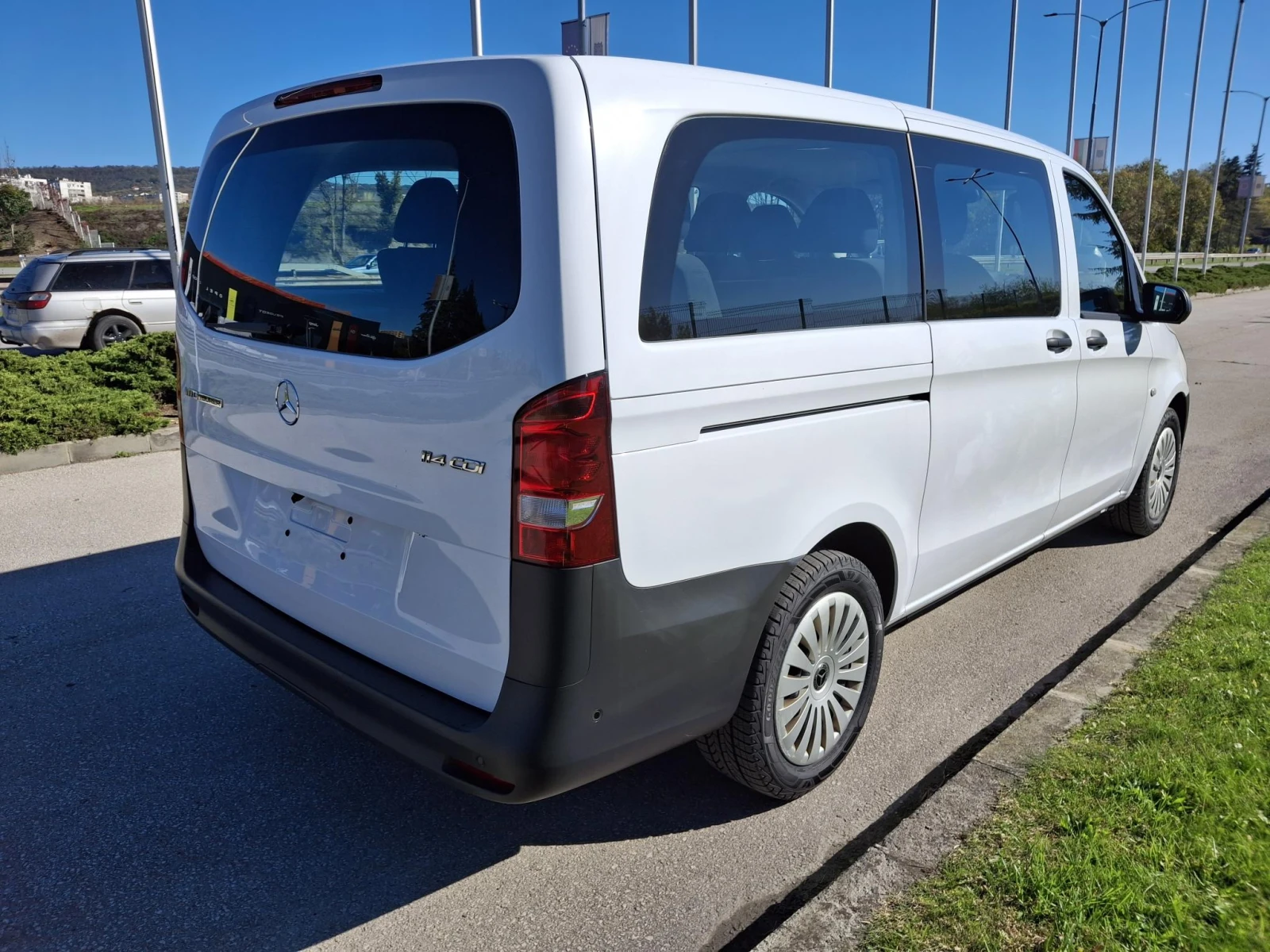 Mercedes-Benz Vito 114 Tourer Pro Long - изображение 4