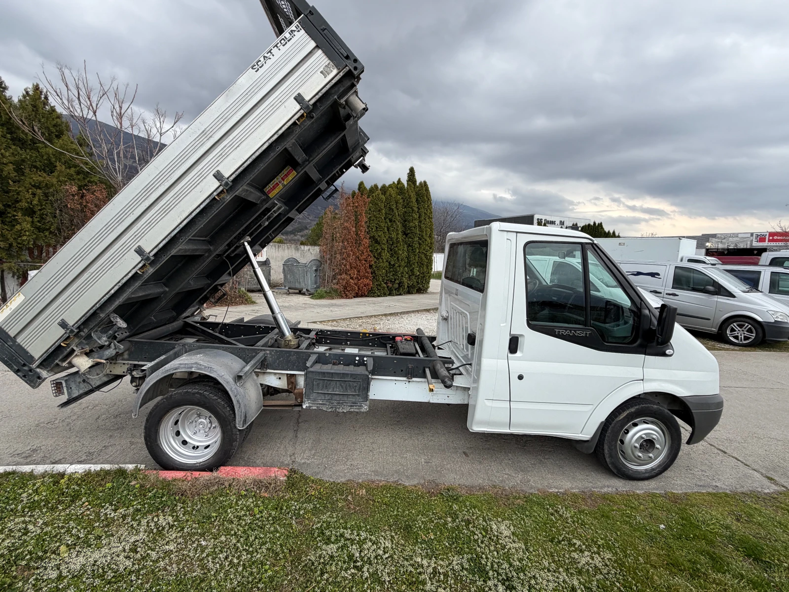 Ford Transit 2.4 TDCI, снимка 9 - Бусове и автобуси - 53994758