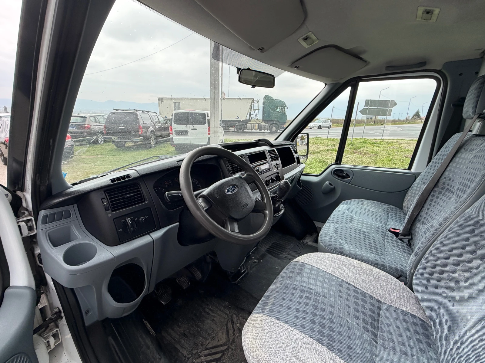 Ford Transit 2.4 TDCI, снимка 16 - Бусове и автобуси - 53994758