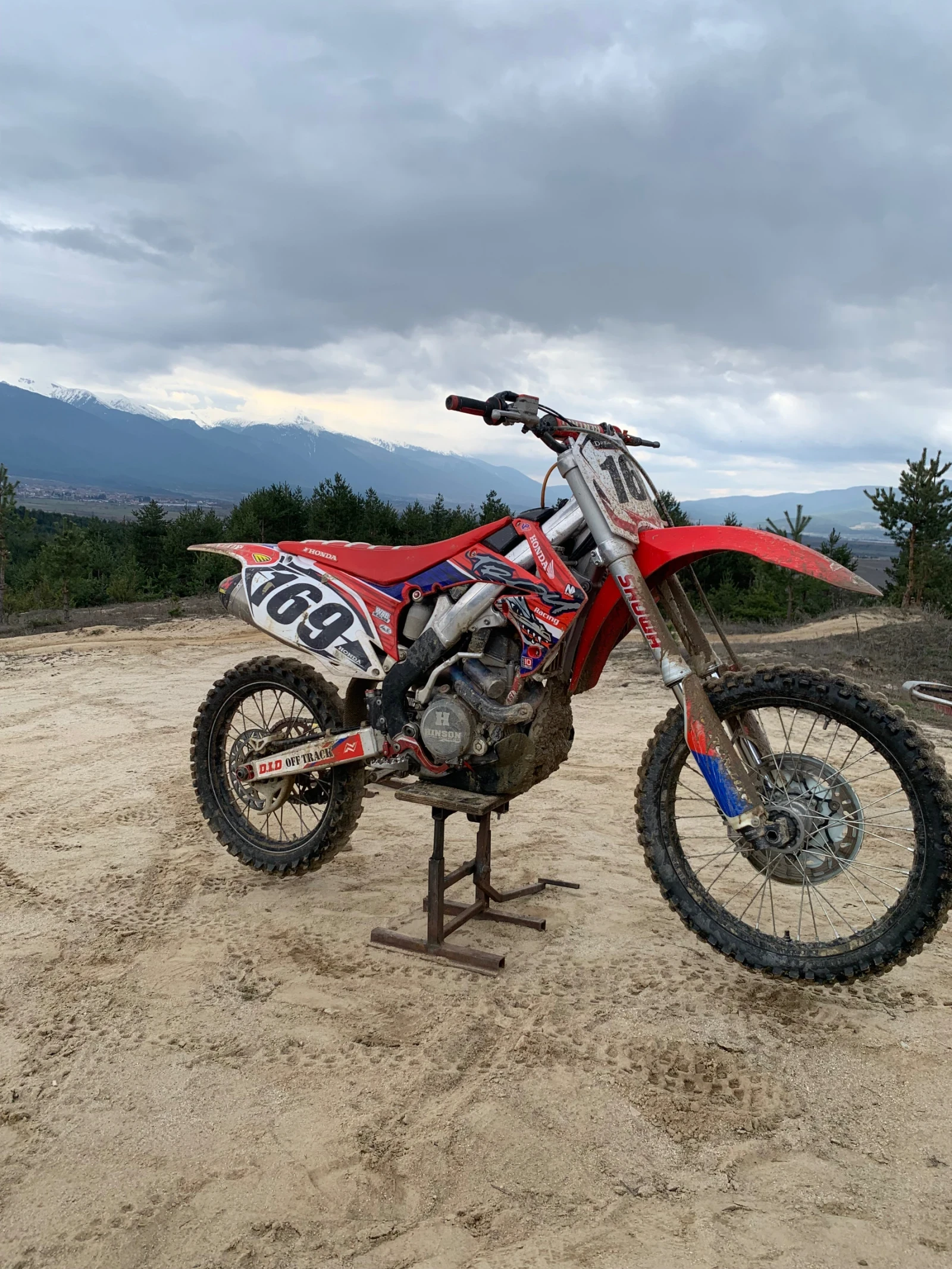 Honda Crf 250R, снимка 6 - Мотоциклети и мототехника - 54582918