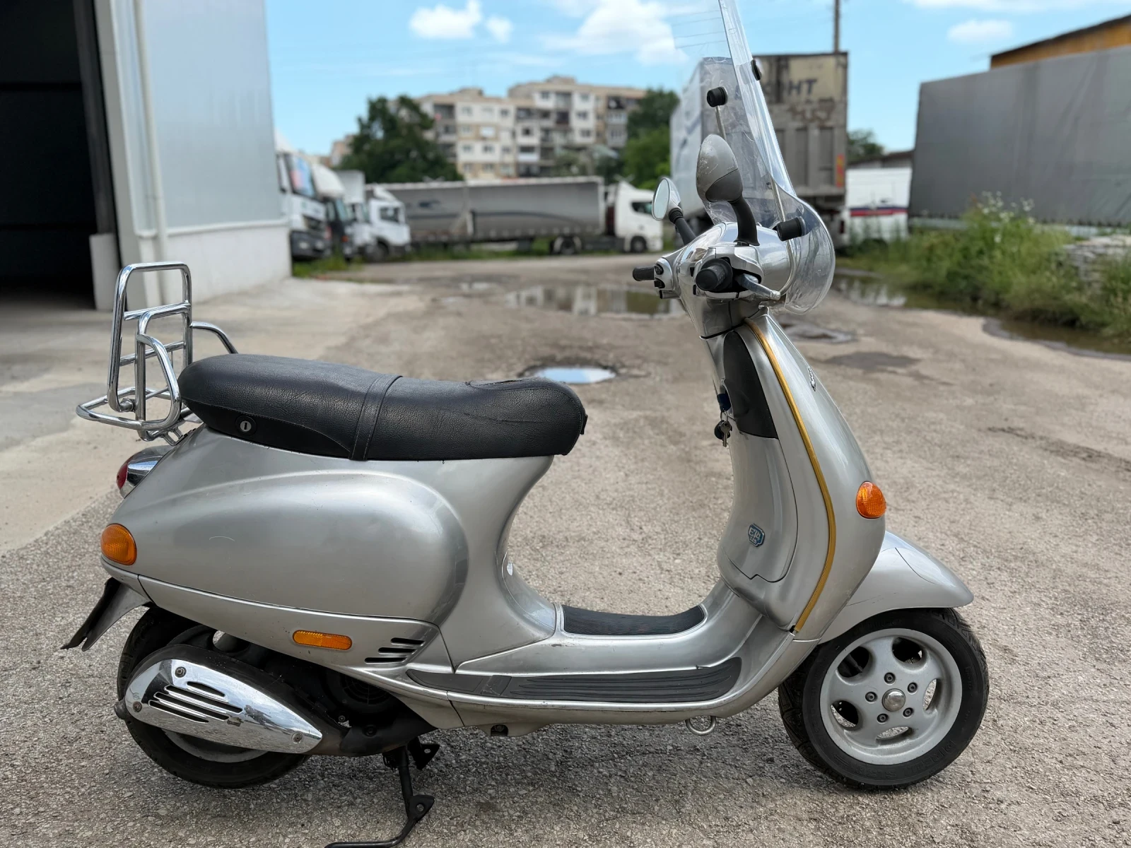 Vespa 125, снимка 5 - Мотоциклети и мототехника - 54974802
