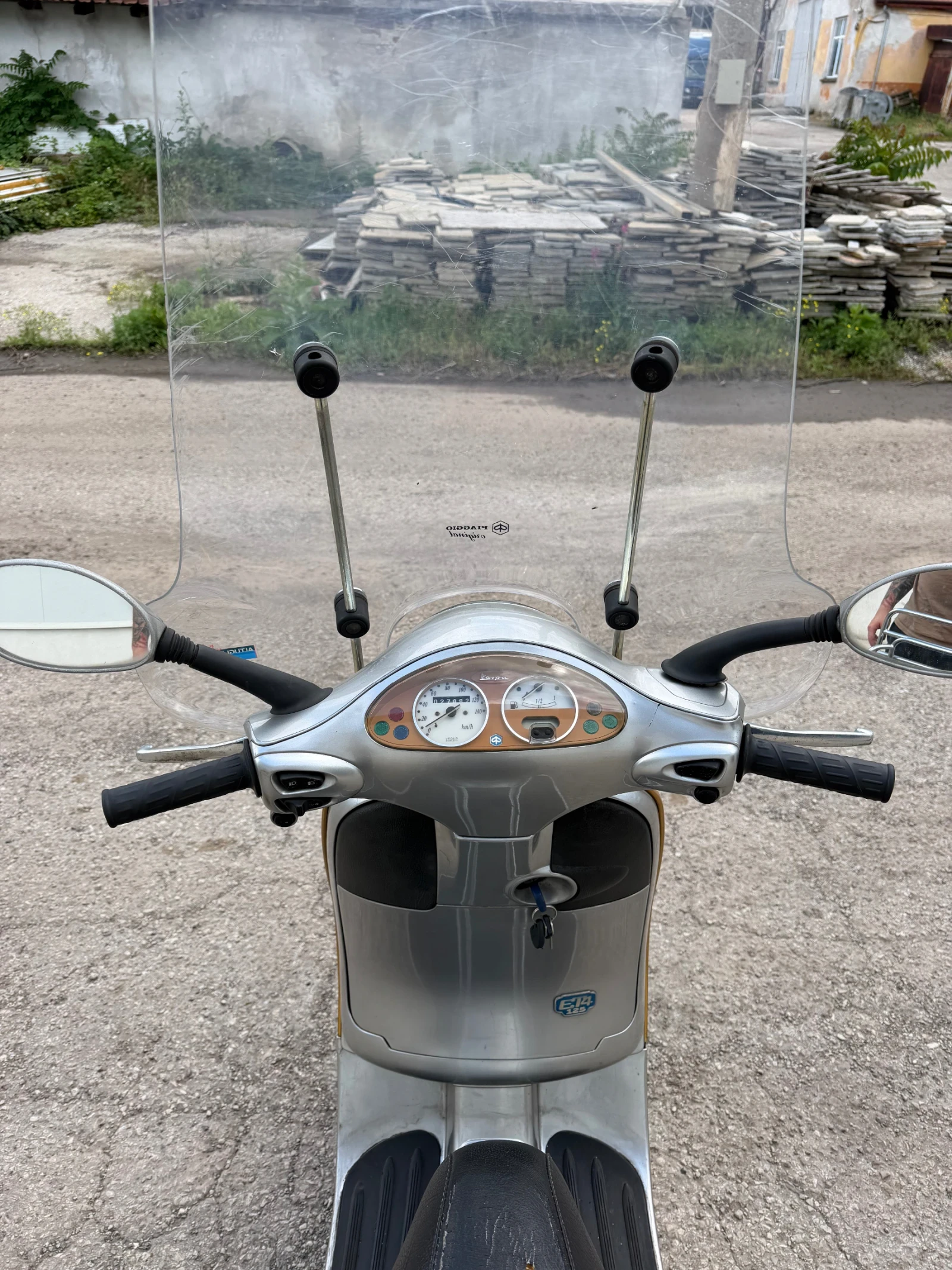 Vespa 125, снимка 8 - Мотоциклети и мототехника - 54974802