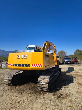 Багер Liebherr, снимка 5