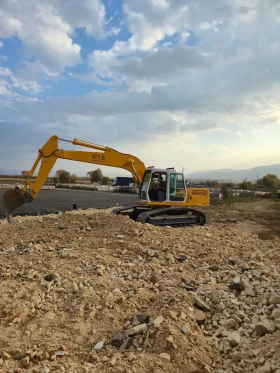 Багер Liebherr, снимка 8