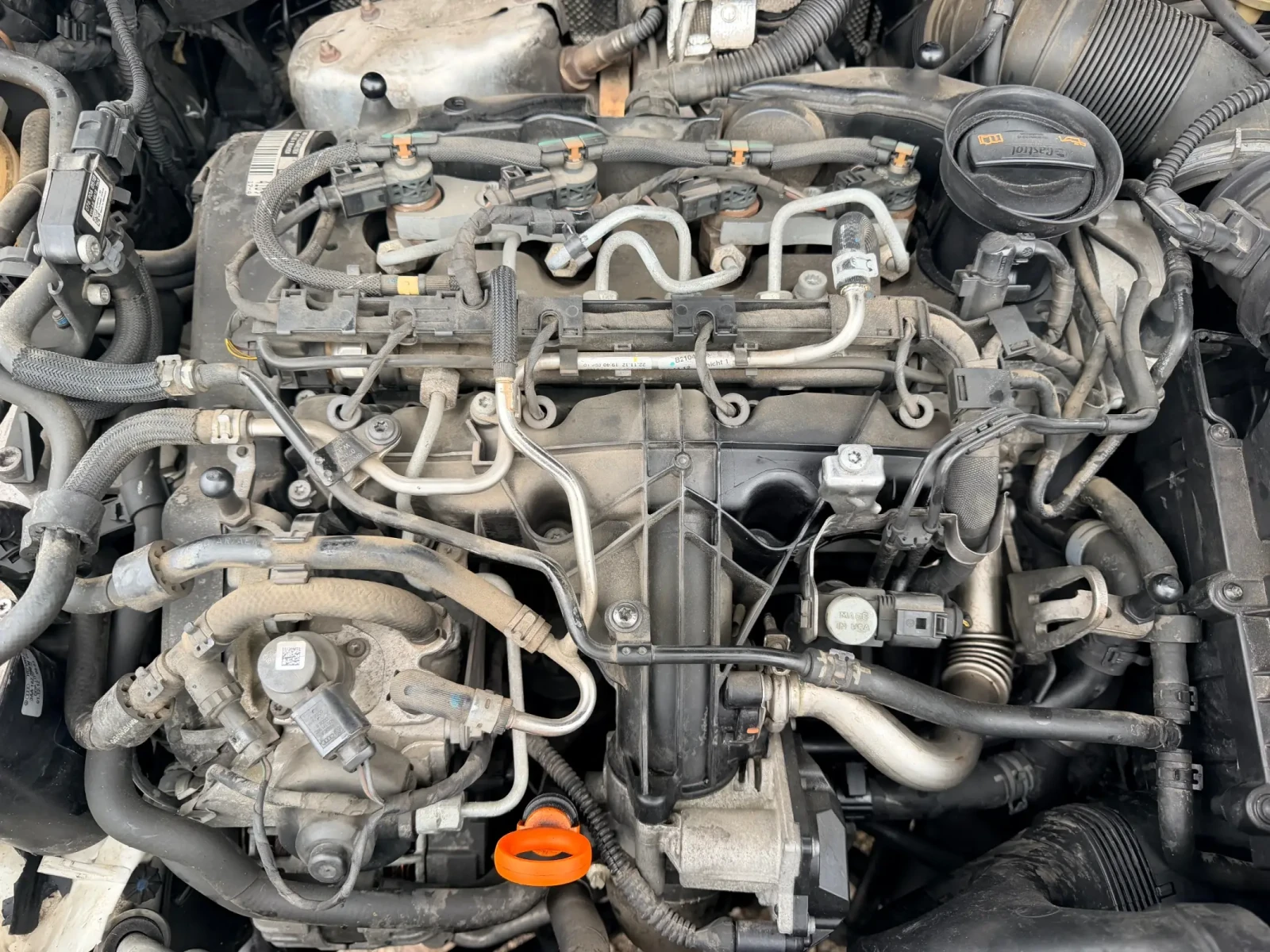 Двигател/мотор VW SKODA  2.0TDI CFG 177HP , снимка 2 - Части - 54003112