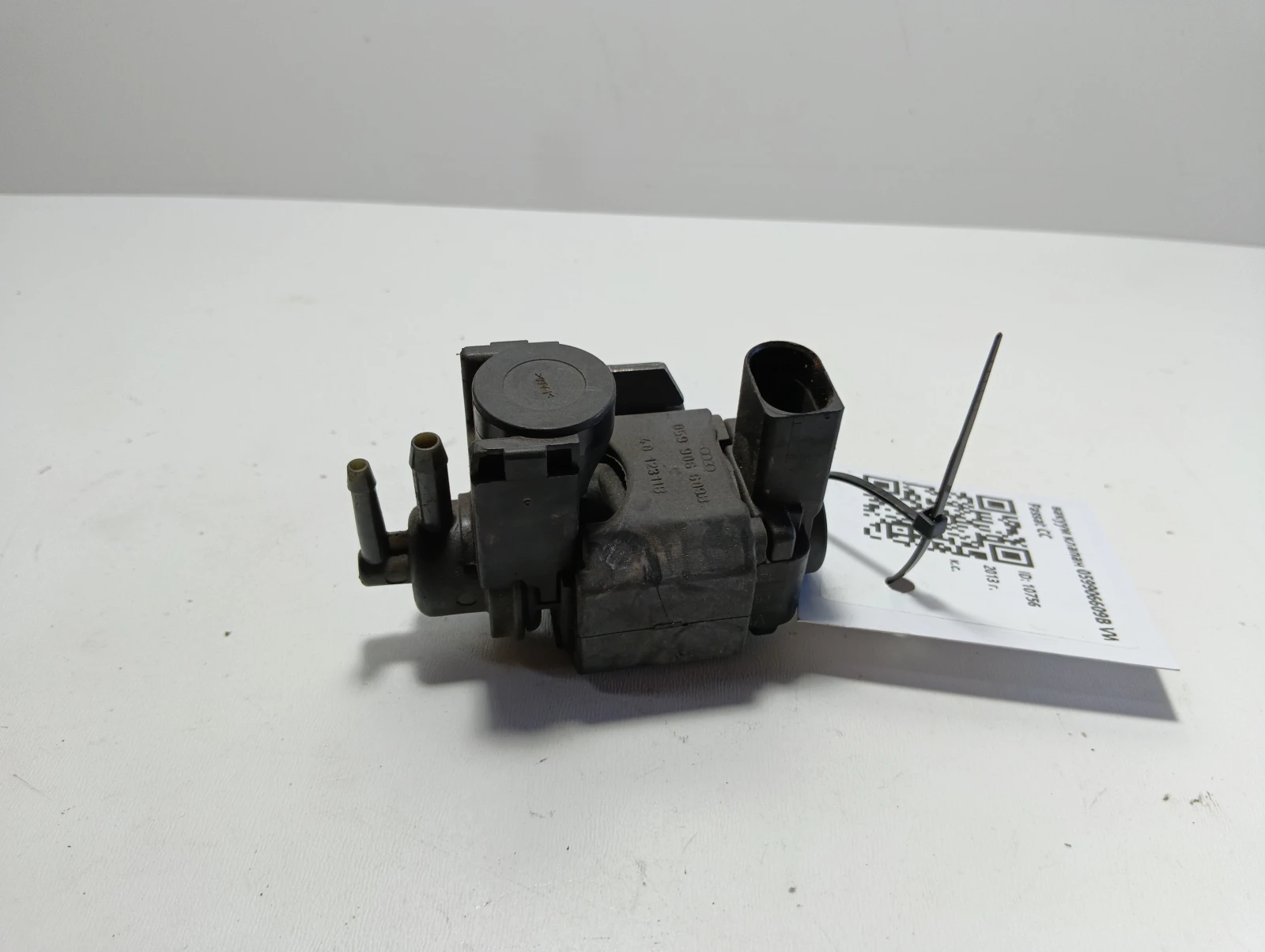 вакуум клапан 059906609B VW Passat CC
