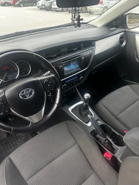 Toyota Auris, снимка 13