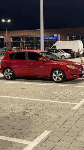 Mazda 3 2.0 i, снимка 1