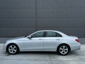Mercedes-Benz E 220, снимка 8