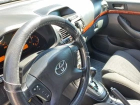 Toyota Avensis, снимка 8