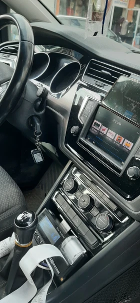 VW Touran 2, 0 TDI - 12500 € / 24447.88 лв. - 40102553 3