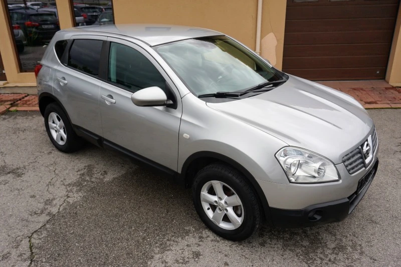 Nissan Qashqai 1.6i TEKNA 16V, снимка 2 - Автомобили и джипове - 21192449