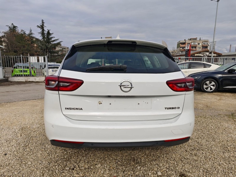 Opel Insignia SPORTS TOURER 1.6CDTI. НАВИ. ВНОС, снимка 4 - Автомобили и джипове - 44553095