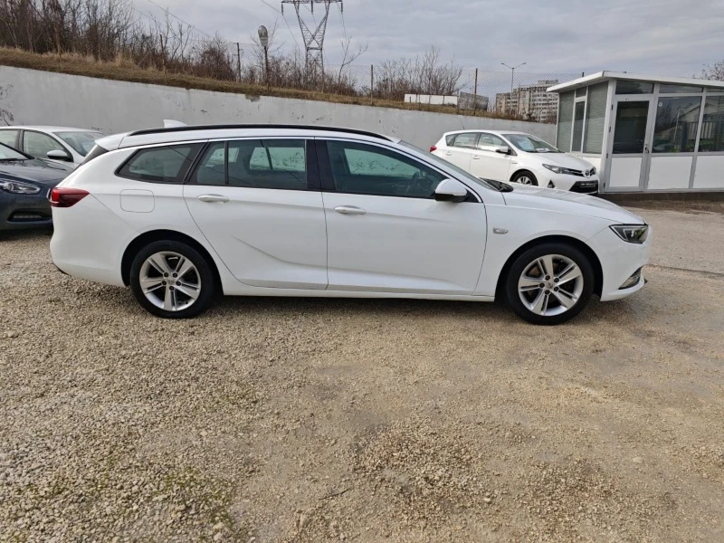 Opel Insignia SPORTS TOURER 1.6CDTI. НАВИ. ВНОС, снимка 6 - Автомобили и джипове - 44553095