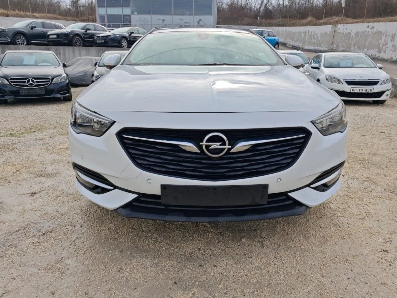 Opel Insignia SPORTS TOURER 1.6CDTI. НАВИ. ВНОС, снимка 8 - Автомобили и джипове - 44553095