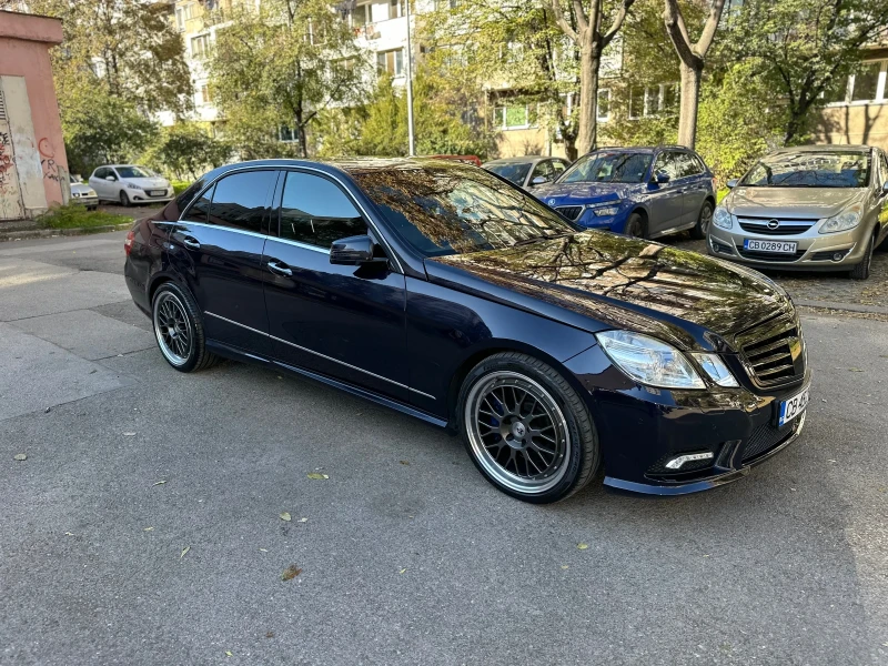 Mercedes-Benz E 500, снимка 3 - Автомобили и джипове - 47652347