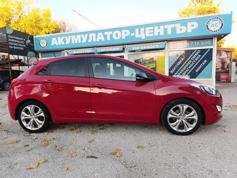 Hyundai I30 1.6 CRDi GO!Navi!Panorama!!!, снимка 4 - Автомобили и джипове - 48018190