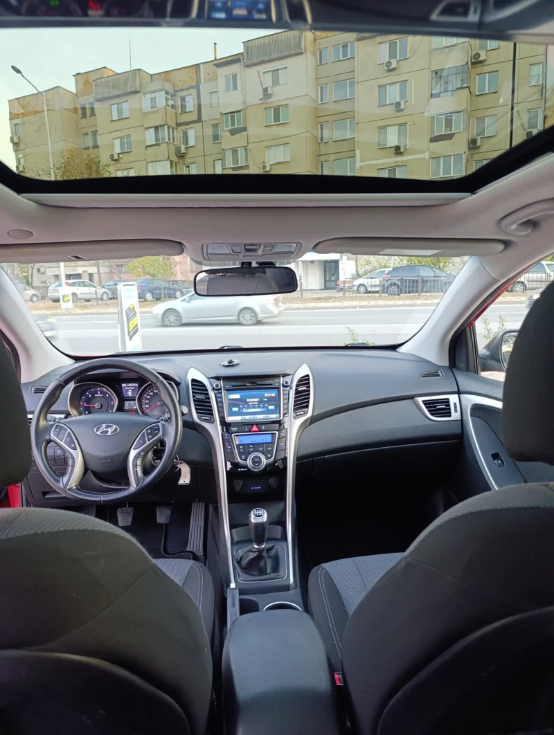 Hyundai I30 1.6 CRDi GO!Navi!Panorama!!!, снимка 7 - Автомобили и джипове - 48018190