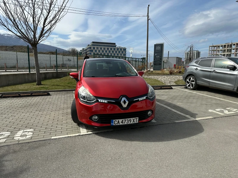 Renault Clio, снимка 1 - Автомобили и джипове - 49494176