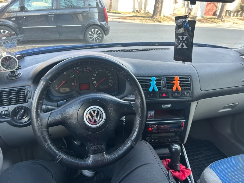 VW Golf 1.9 90+ , снимка 9 - Автомобили и джипове - 49431238