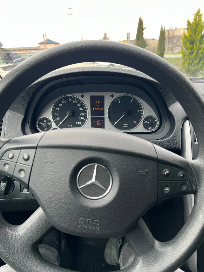 Mercedes-Benz B 180, снимка 11 - Автомобили и джипове - 49605077