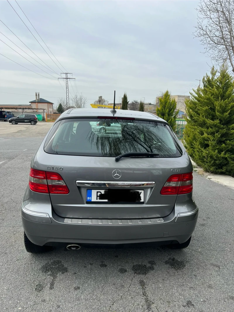 Mercedes-Benz B 180, снимка 5 - Автомобили и джипове - 49605077