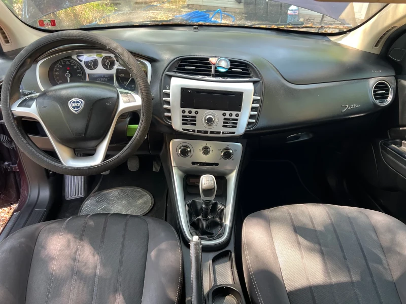 Lancia Delta 1.6 MJT , снимка 6 - Автомобили и джипове - 52365762