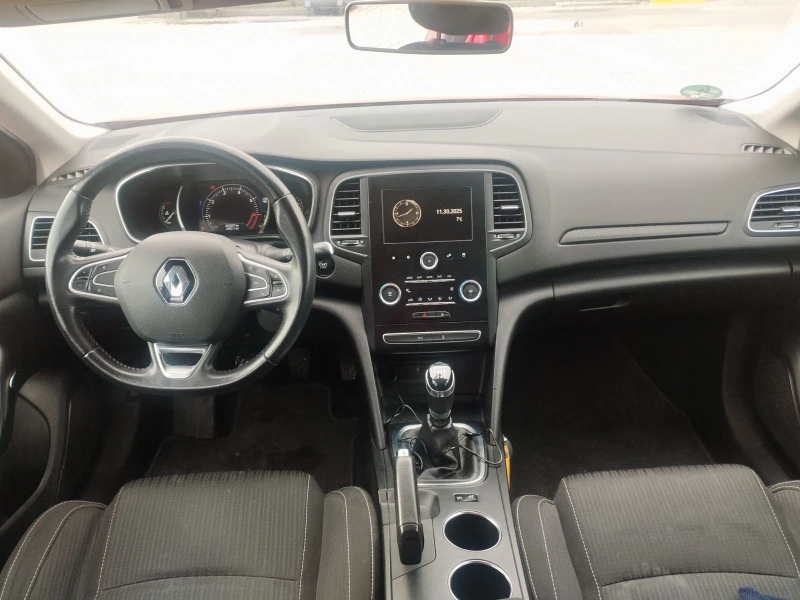 Renault Megane, снимка 6 - Автомобили и джипове - 52606794