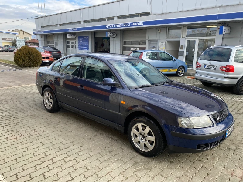 VW Passat, снимка 3 - Автомобили и джипове - 53125313