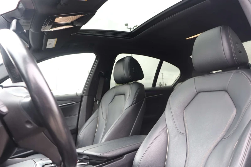 BMW 530 xDrive * CARFAX * Headup * ПОДГРЕВИ, снимка 12 - Автомобили и джипове - 53340612