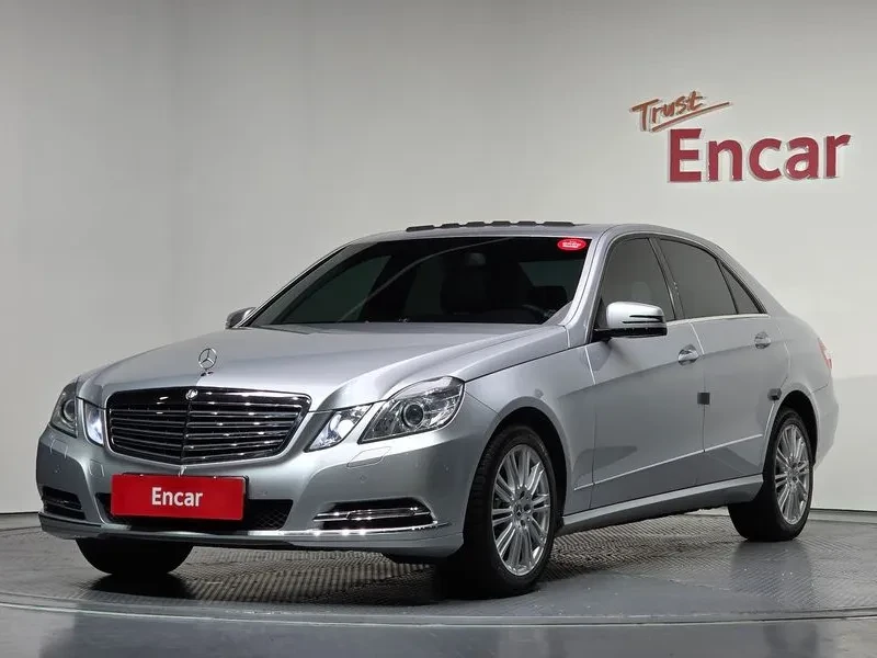 Mercedes-Benz E 300 Elegance | Auto.bg — изображение 1