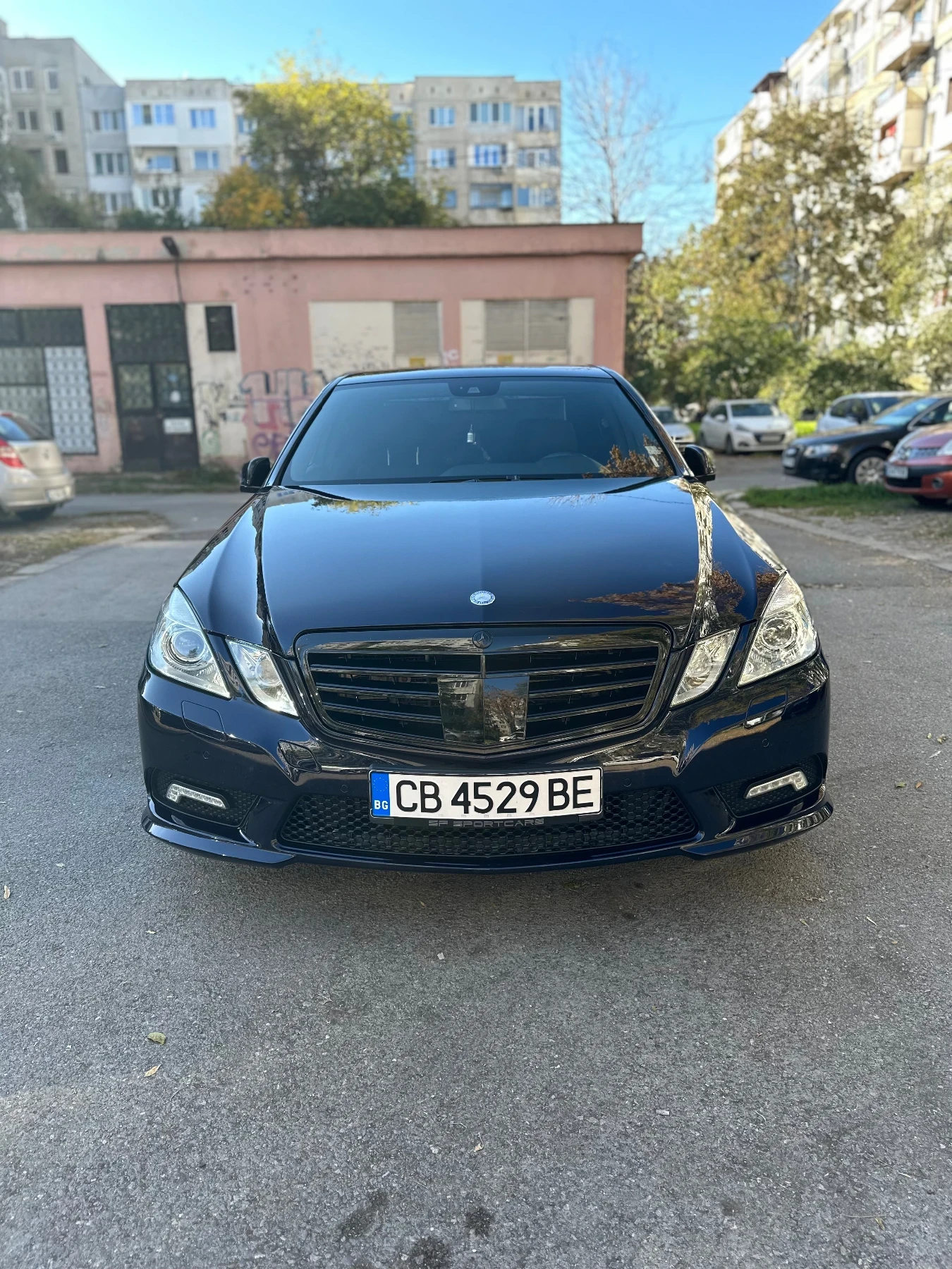 Mercedes-Benz E 500  - изображение 2