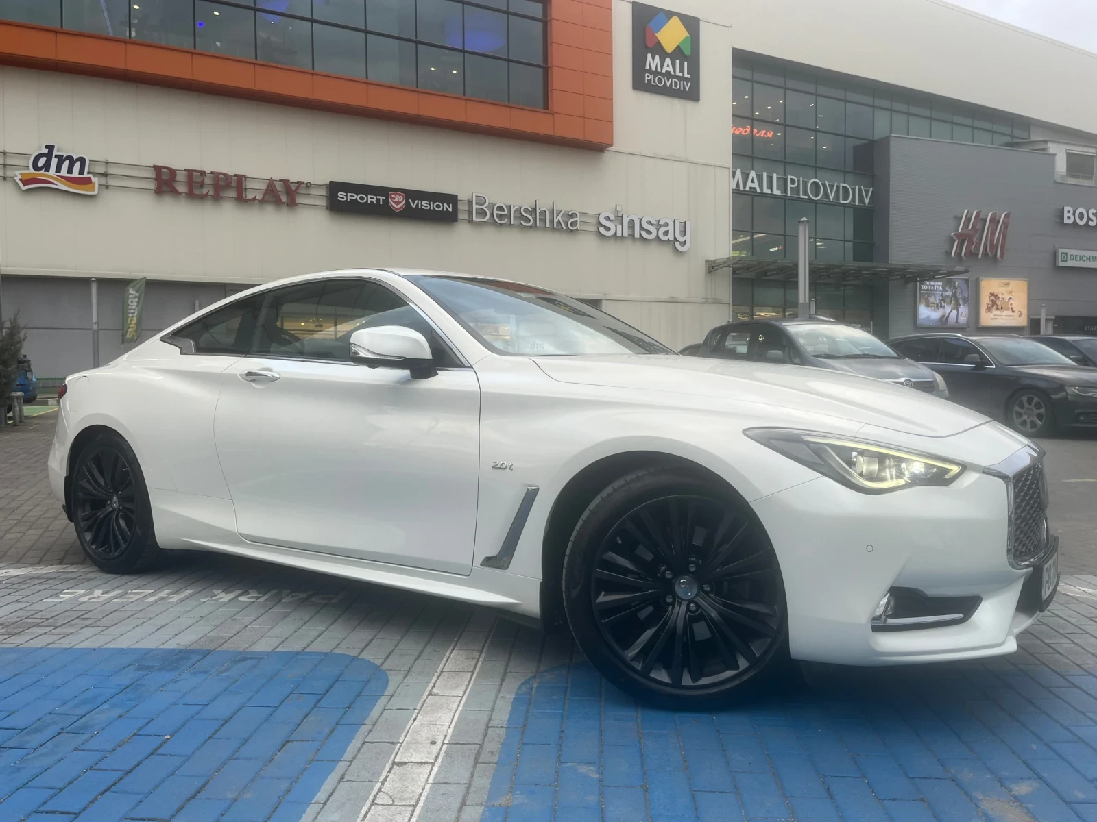 Infiniti Q 60 - изображение 3