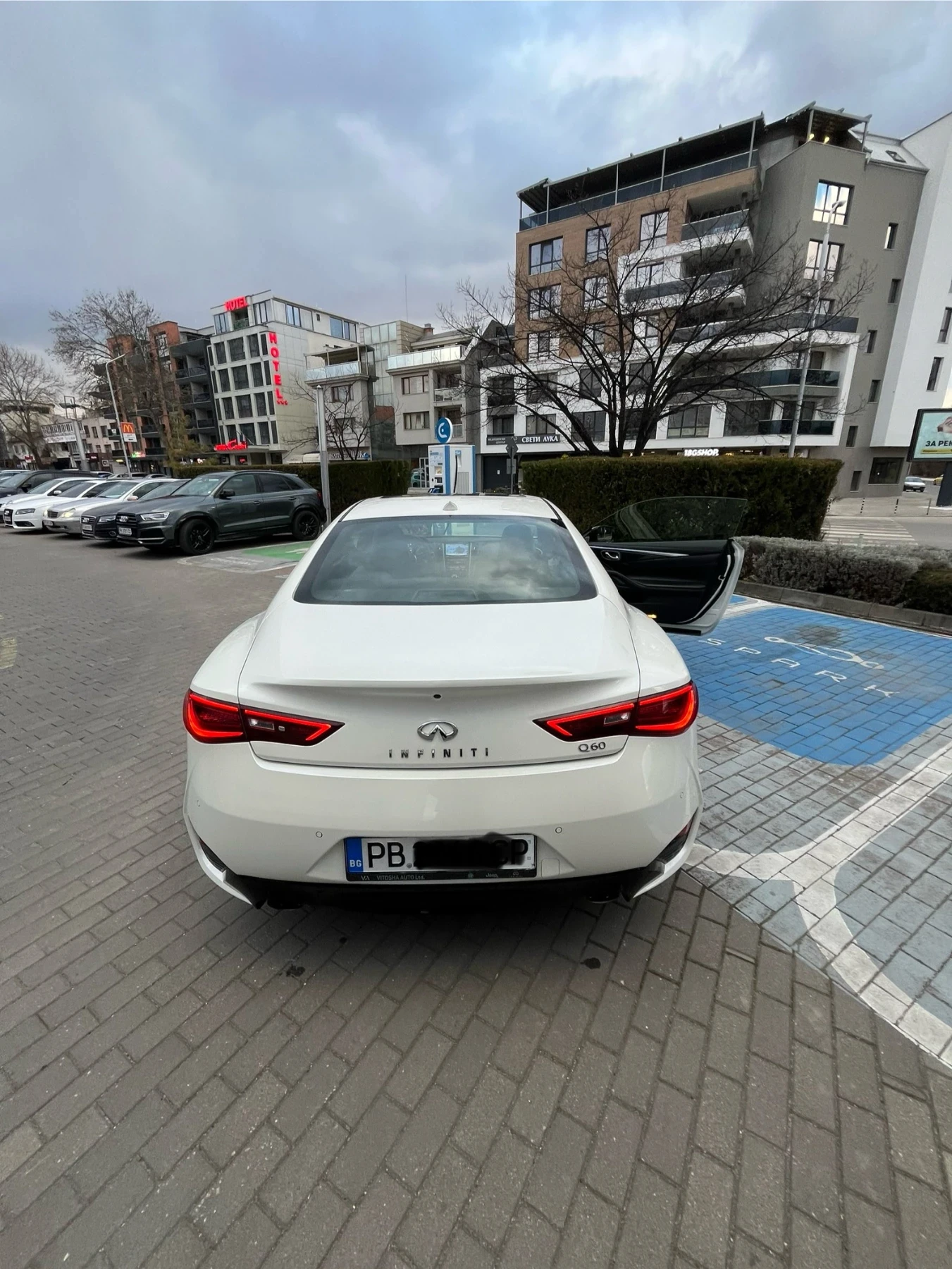 Infiniti Q 60 - изображение 9