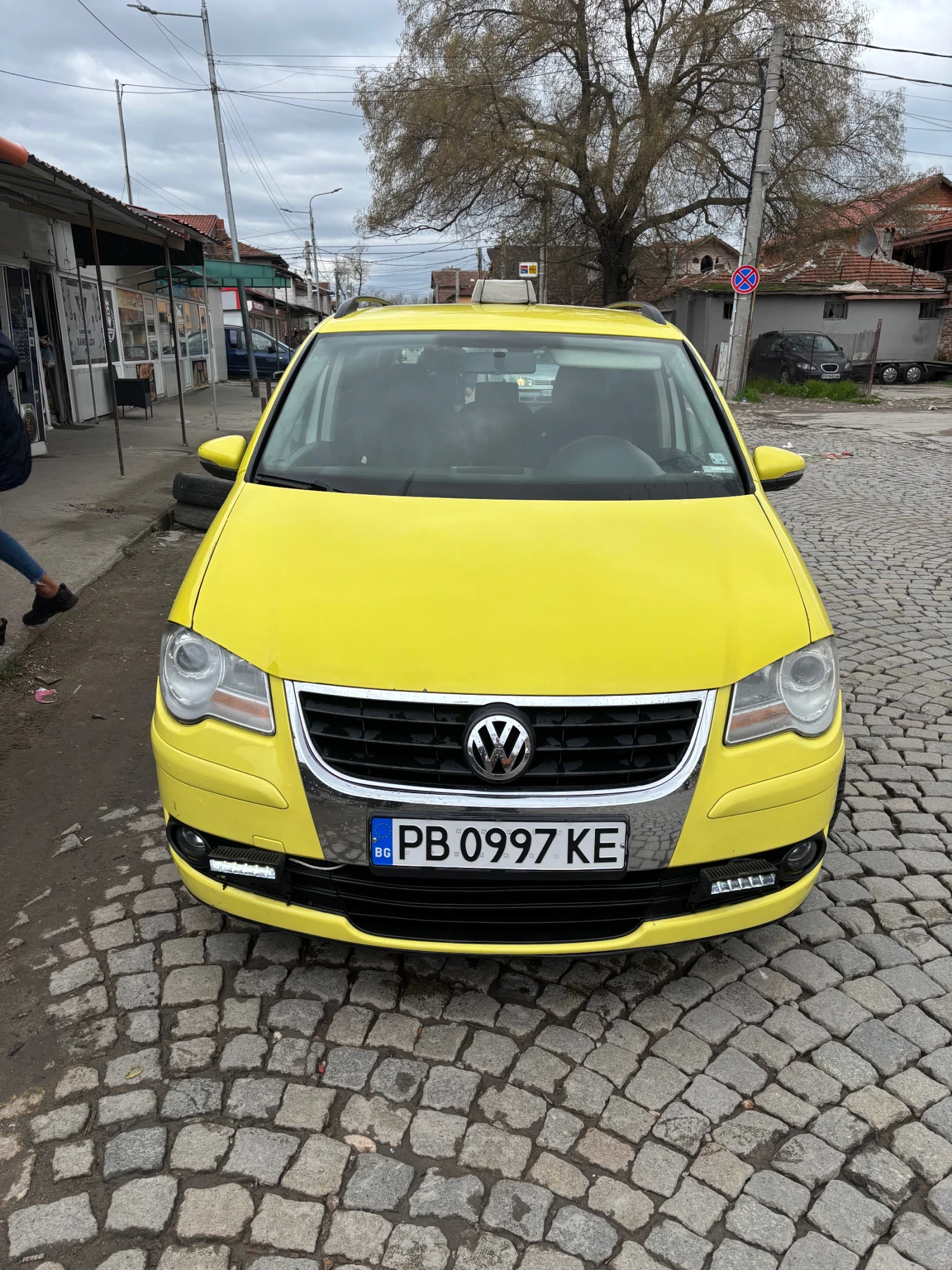 VW Touran 1.6 - изображение 4