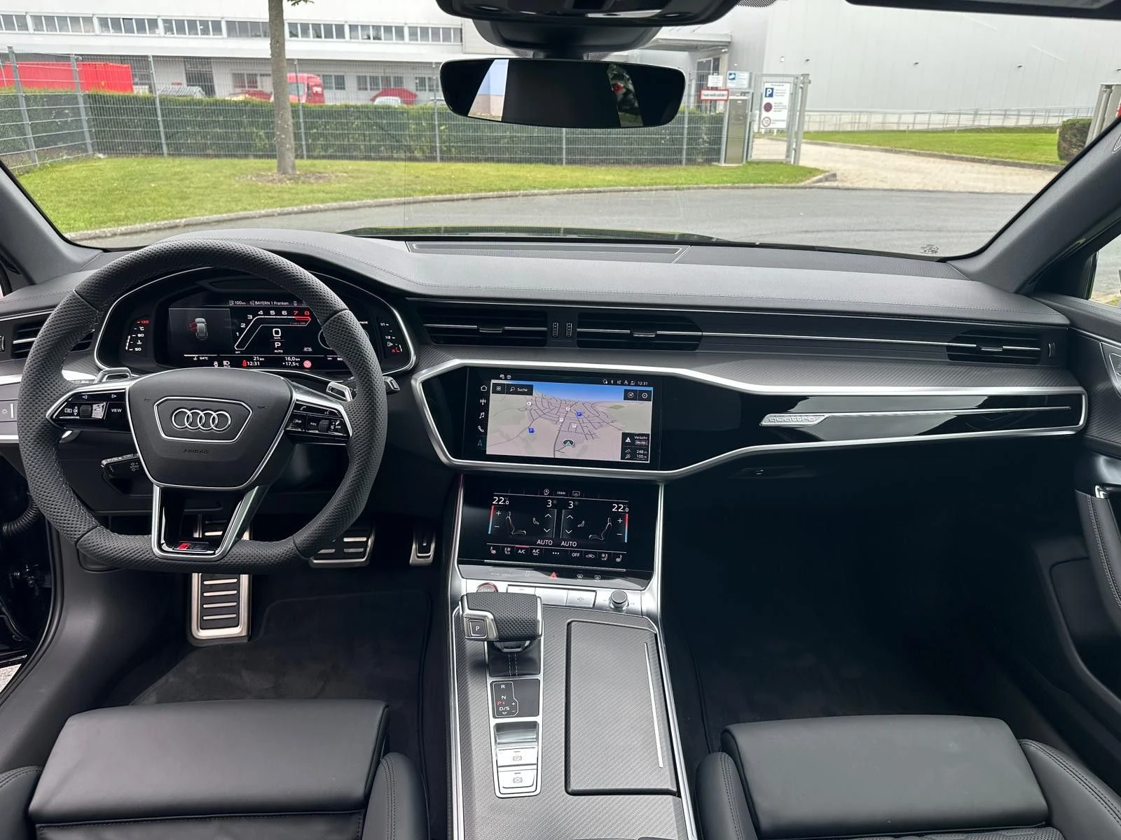 Audi Rs6 НОВ!600HP/PANO/DYNAMIC/B&O/MATRIX/KLESS/689v - изображение 9