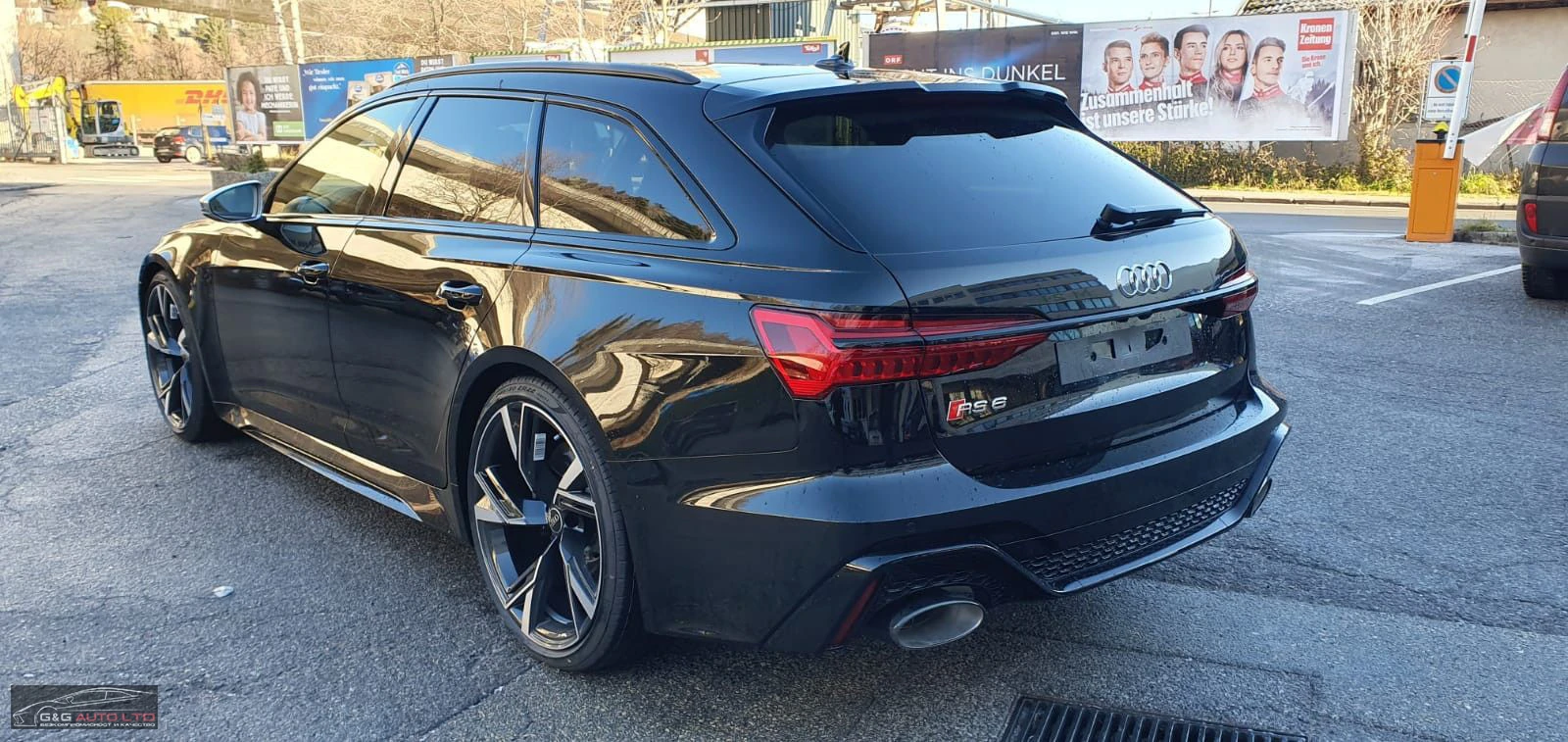 Audi Rs6 НОВ!600HP/PANO/DYNAMIC/B&O/MATRIX/KLESS/689v - изображение 4